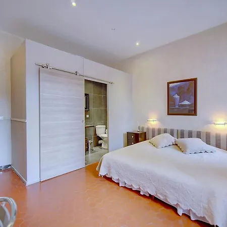 Apartament Superbe 4 Pieces A 200 M Du Palais Cannes